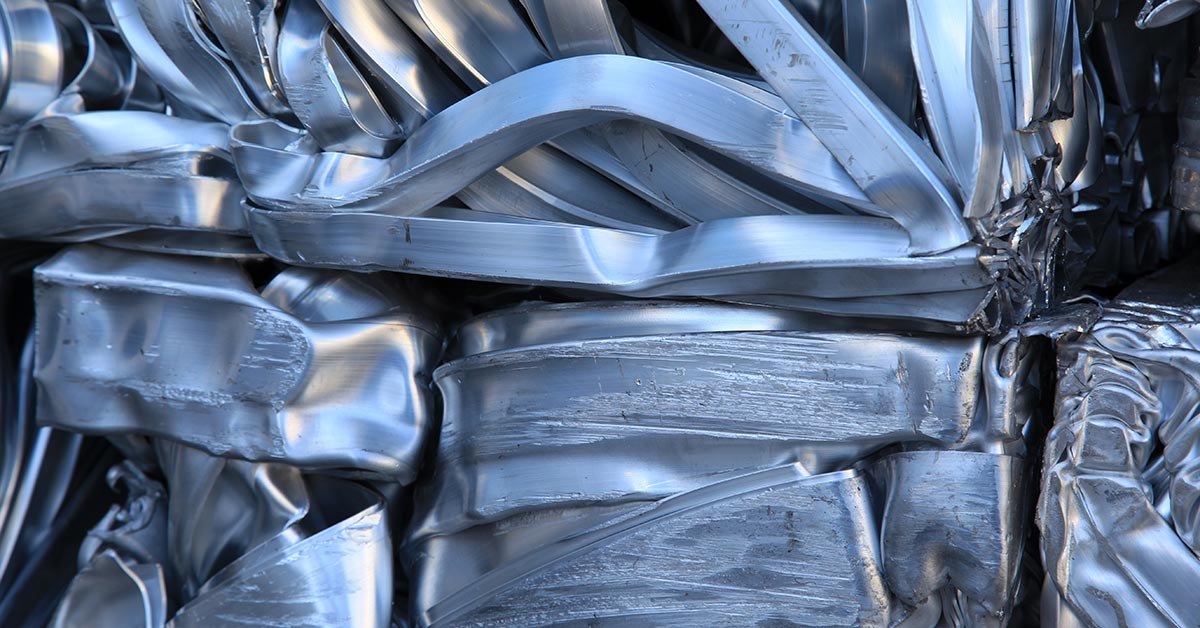 Recykling aluminium – sortowanie złomu, przetop i ponowne użycie metalu